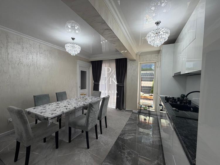 Apartament Lux 3 camere cu gradina si parcare!