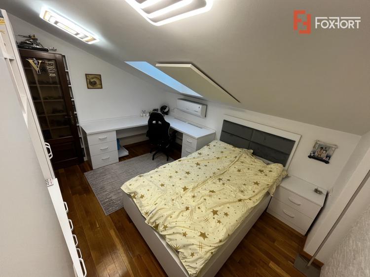 Casa individuala cu 4 camere de vanzare in zona Girocului
