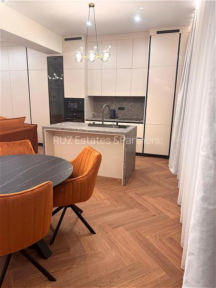 Apartament 3 camere | Lux | Parcare inclusa | 1100+tva | Catted Family