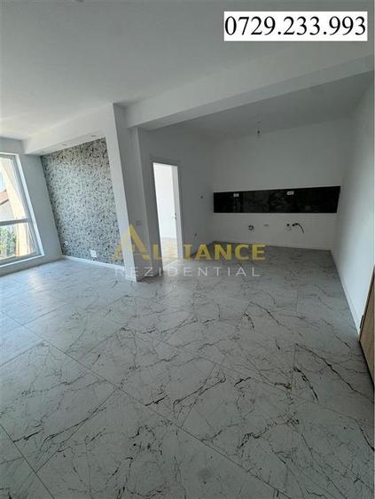 Apartament 3 camere + Parcare | Gata de Mutare