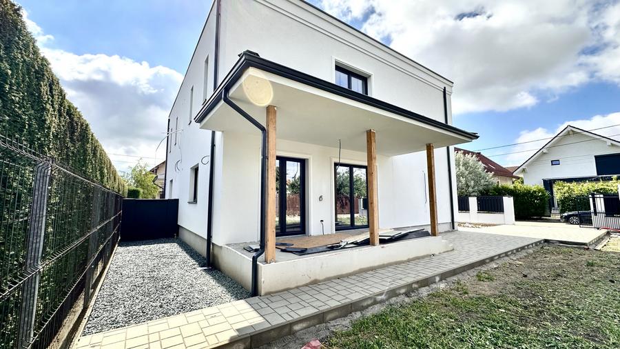 Duplex premium cu design modern | 113 mp util | 3 bai | zid dublu | Mosnita Noua