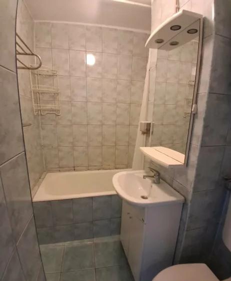 Apartament 2 camere decomandat zona Gorjului