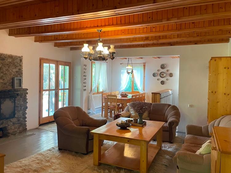 Vila Voineasa ,Transalpina ,teren5675mp