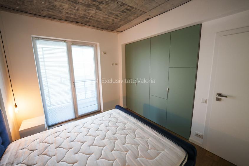 Apartament tip penthouse 3 camere cu priveliște - 12