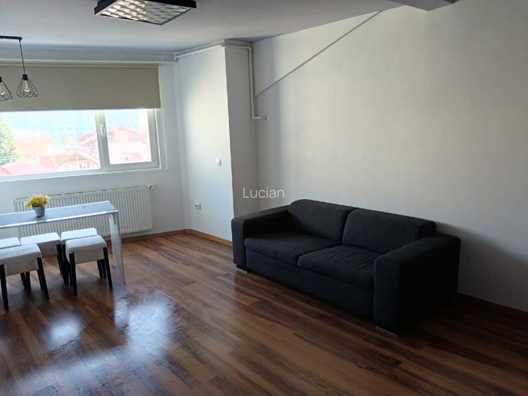 Proprietar, vand apartament cu doua camera langa Shopping City in bloc din 2009 - 10