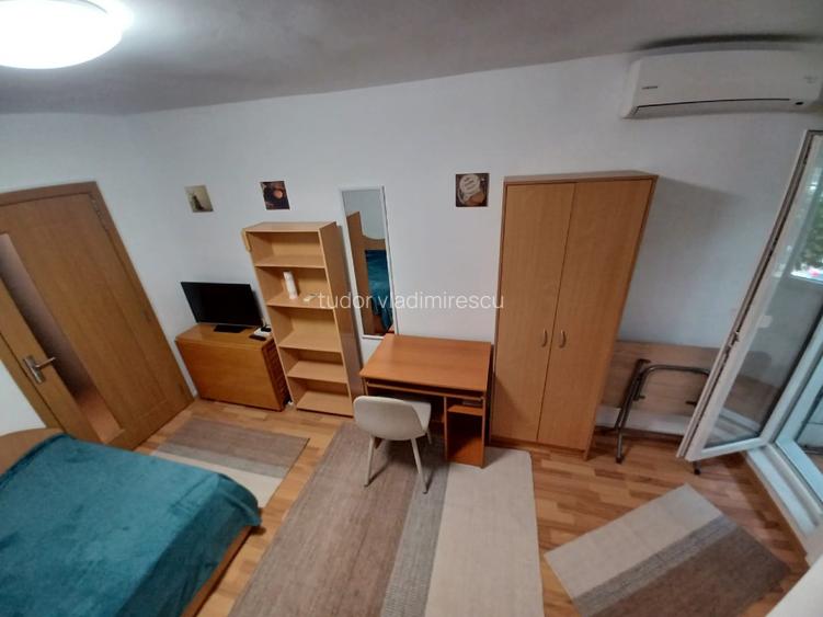 tudor !!! pret doar 270 euro !!! et 2/4 !!! IZOLATA !!! PE MIJloc - 3