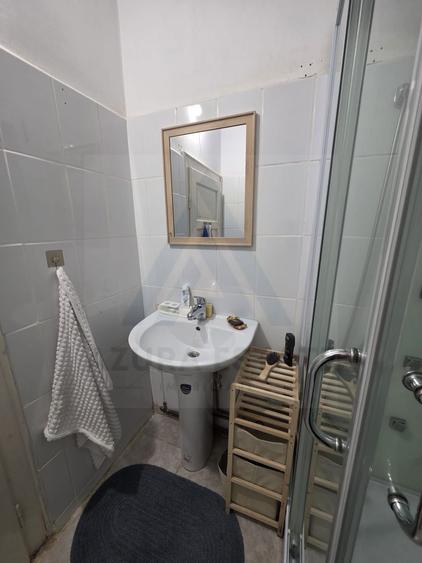 Apartament la casa 72 mp utili pet friendly si curte in zona Resita