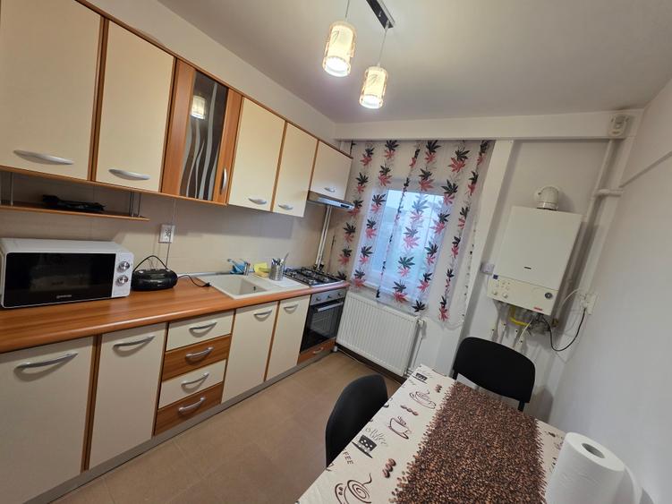 Inchiriez apartament 1 camera Deva
