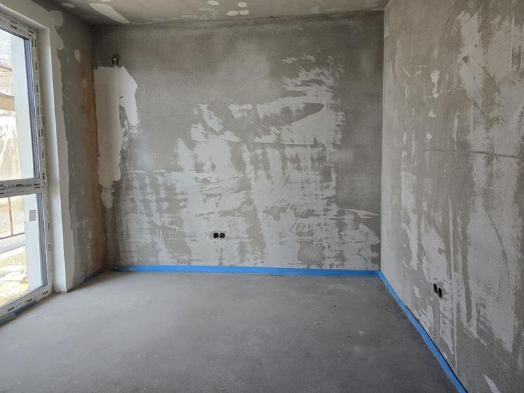 Casa noua , D+P+E+M, cu 5 camere, garaj dublu, in Dambu Rotund!