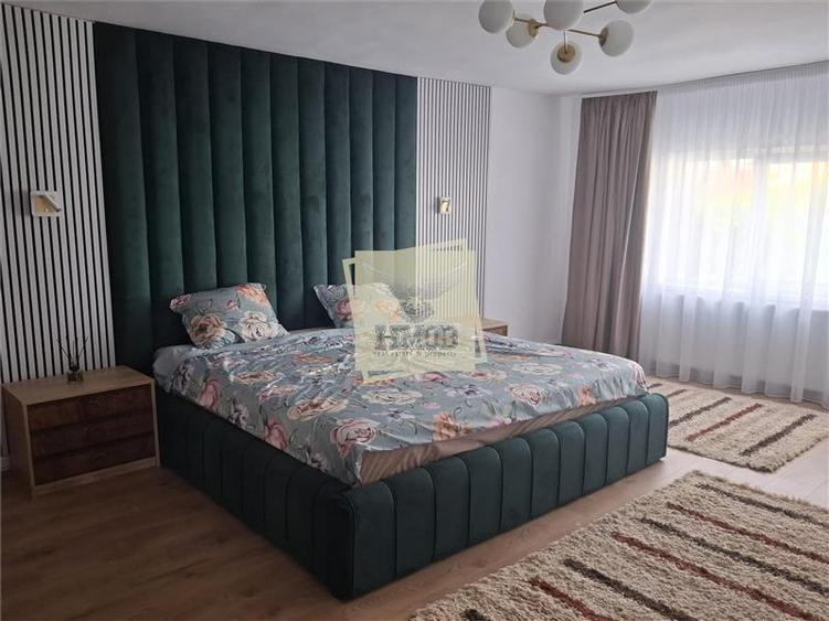 Casa 7 camere 210 mp utili si teren 800 Sibiu