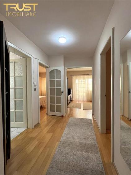 3 camere l Decomandat | M. Eminescu l Etaj Intermediar