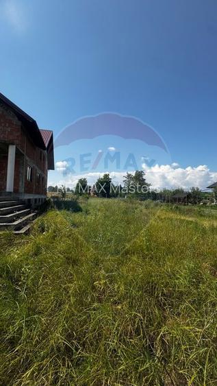 Casă / Vilă cu 6 camere de vânzare - 26