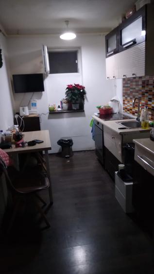Berceni,Brancoveanu Metrou,Parc,etajul 1/10,Reabilitat,Luminos,Spatios!
