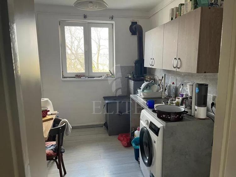 Apartament 2 camere în zona STRAZII UNIRII