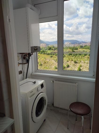 Proprietar, vand garsoniera decomandata, Bulevardul Vlahuta nr.55.