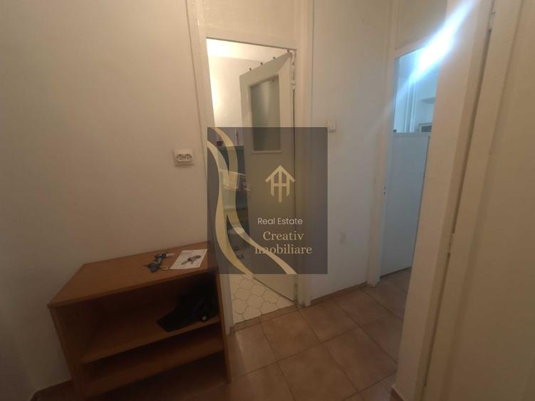 Garsonieră mobilată și utilată, Calea Călărașilor, et. 2, 300 €/lună