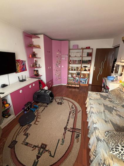 Apartament 3 camere Nicolina 2, decomandat, mobilat ,utilat