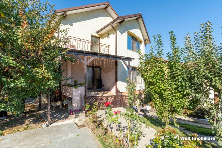 Vanzare casa individuala, spatioasa in Gruia teren 657 mp, zona linistita