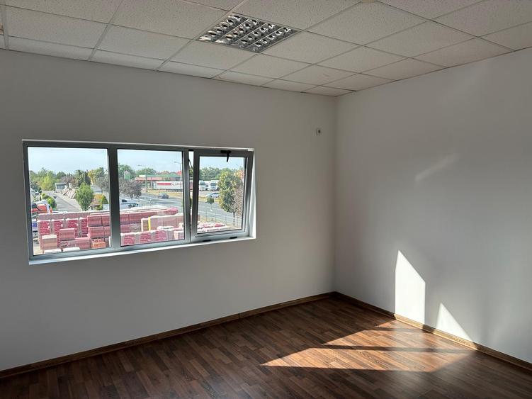 Spațiu comercial de închiriat, str. Matei Corvin-SC0139