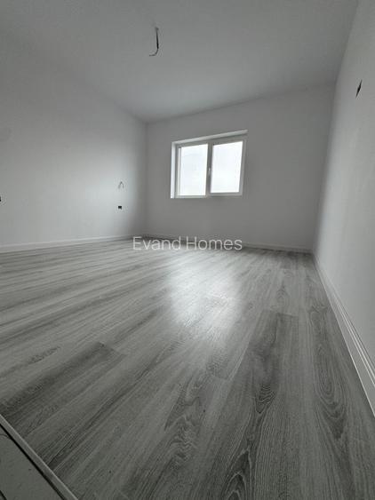 Duplex 5 camere cu zid dublu  | 119 MP utili | Remetea-Mare - 3