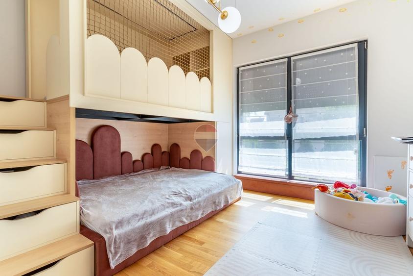Duplex 4 camere, superfinisat, terasa, zona linistita in Someseni