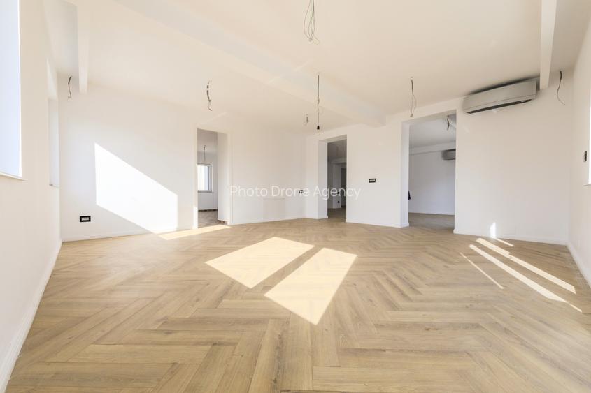 Duplex 6 Dormitoare 2 Terase cu Vedere Panoramică 4 Parcări Subterane Incluse - 5