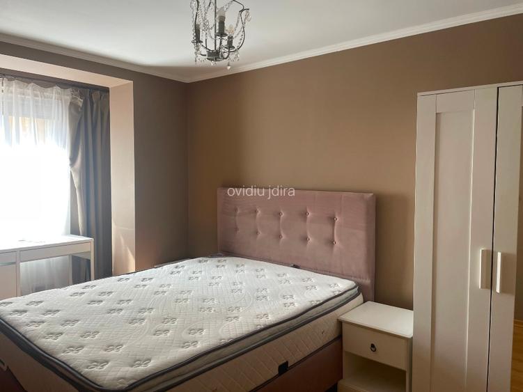 Proprietar: 4 camere decomandat in Piata Unirii,Amenajat Modern  - 7