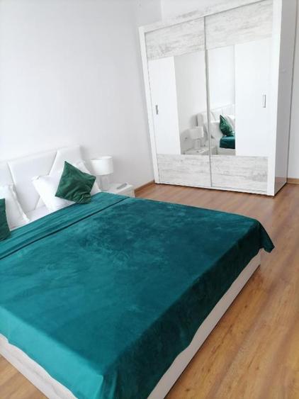 Spatiu comercial P-1-M, 850 mp, zona Catargiu