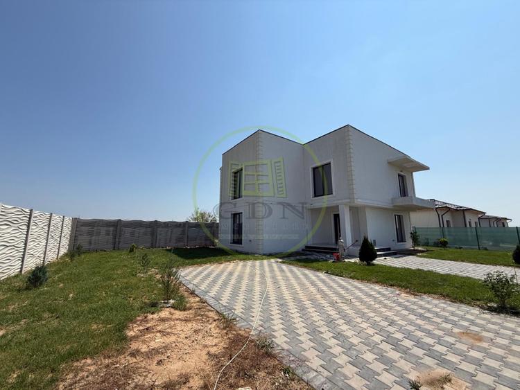 Casă P+1, 149 mp utili, 412 mp teren, zona Selgros