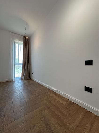 Vile exclusiviste | 5 camere | Lacul Lebada | Pantelimon Cernica