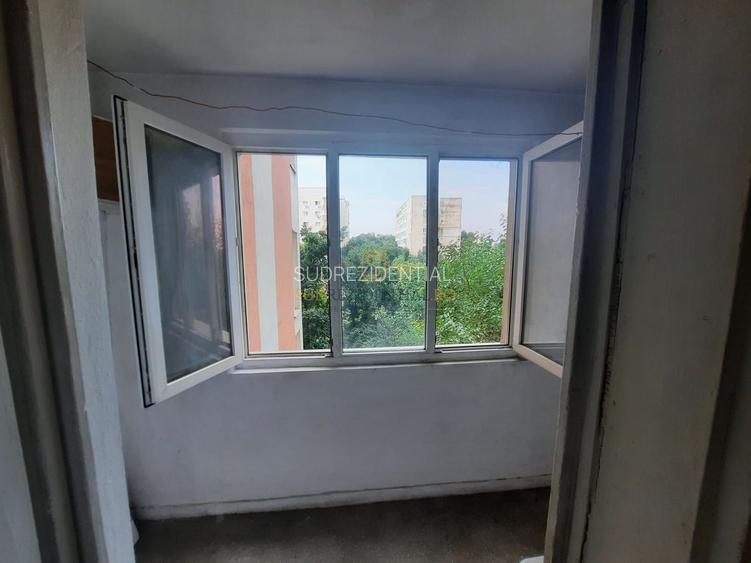 Bulevardul Alexandru Obregia, apartament 3 camere, disponibil imediat - 14