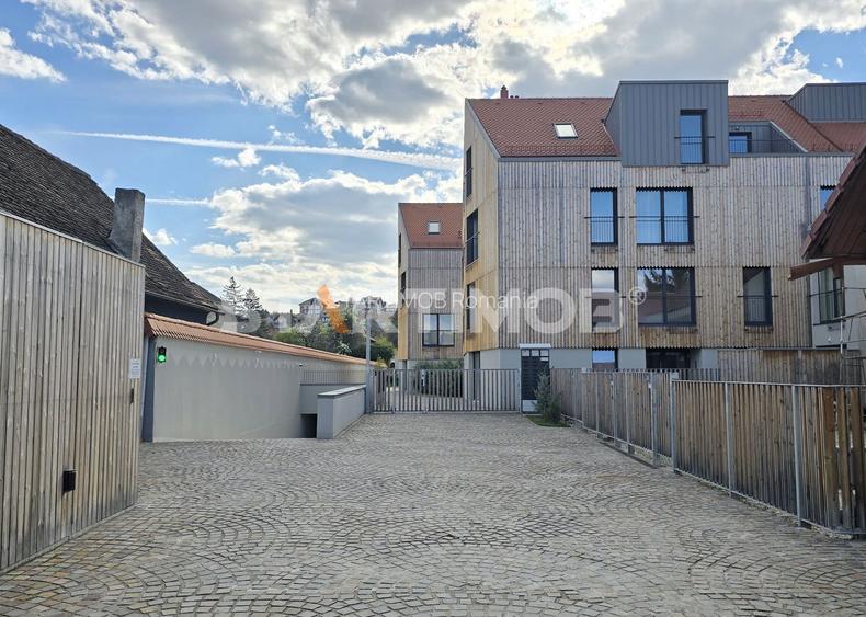 Apartament  cu boxa si parcare subterana M99 - 58