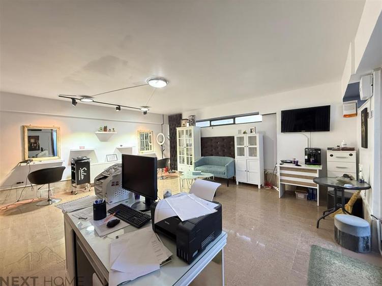 Spatiu comercial de vanzare | 51 mp | Zona Pietei | Demisol