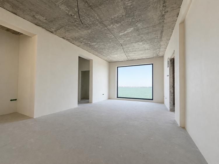 Apartament si curte cu vedere catre lac in Imobil Boutique
