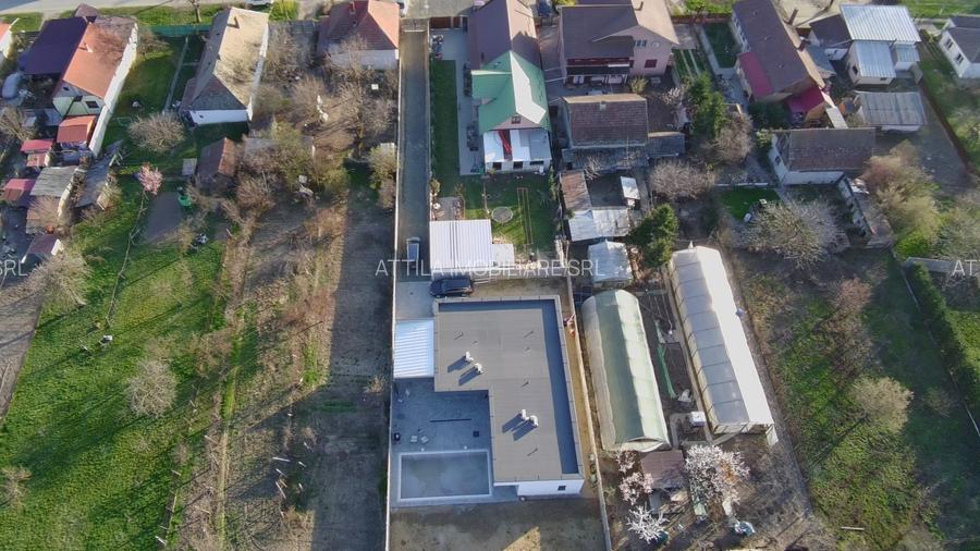 Mosnita Noua vila cu PISCINA 340000 euro - 16