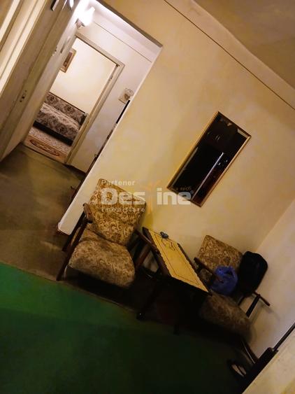 Apartament 3 camere ultracentral focsani etaj 1 2 bai centrala proprie