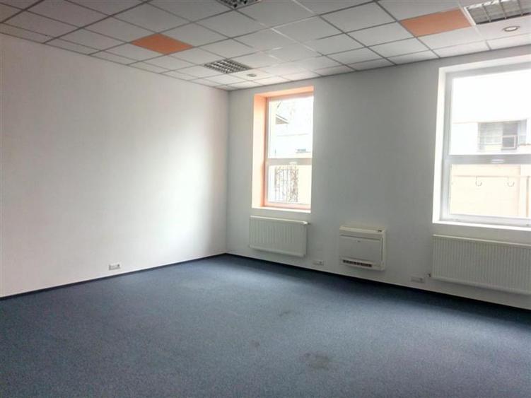 SPATIU IN CLADIRE DE BIROURI CLASA A, FINISAJE PREMIUM, FACILITATI MODERNE