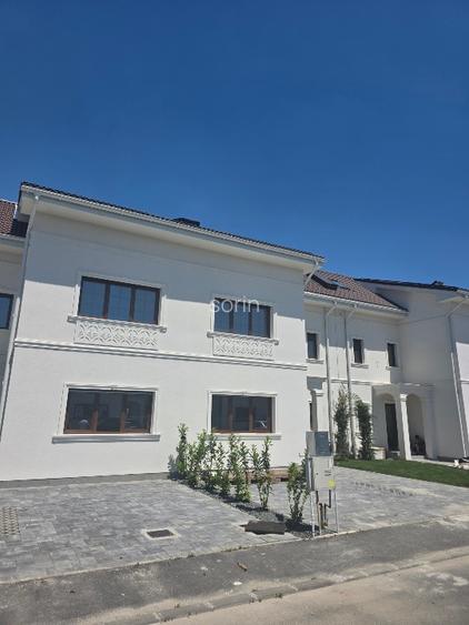 vanzare case duplex  noi Mehala - 3