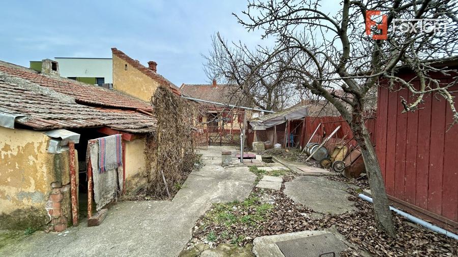 Teren intravilan pentru bloc 666 mp - zona Bogdanestilor