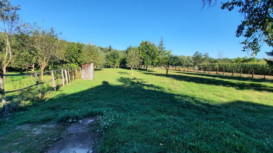 Aninoasa-Valea Silistii, vila de vanzare, p+1, util 140 mp, teren 2850 mp