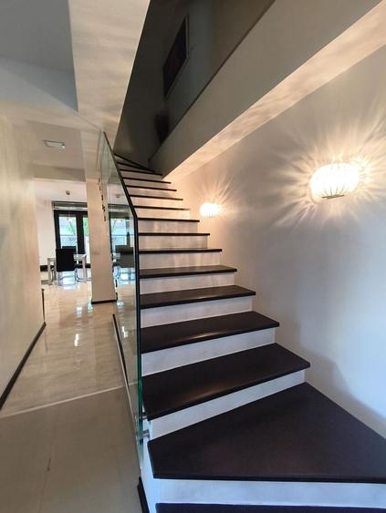 Casa 2016 Tomis 1, curte libera 80 mp pt. 2 mașini+grătar, pergola el.