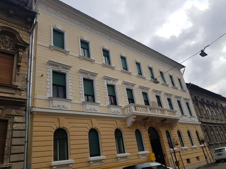 Proprietar închiriez apartament 2 camere în zona ultracentrală  - 6