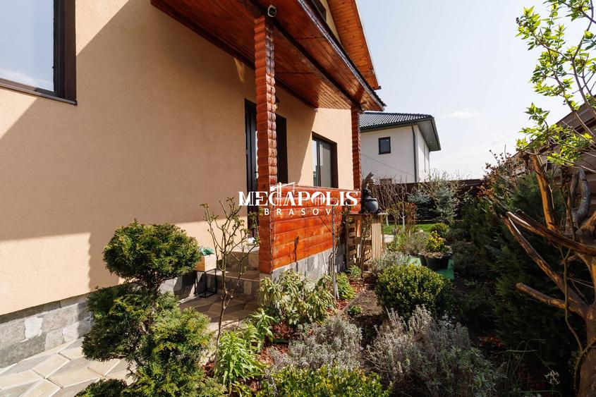 Casă spațioasă 4 dormitoare Sânpetru, 500 mp teren, mobilată complet