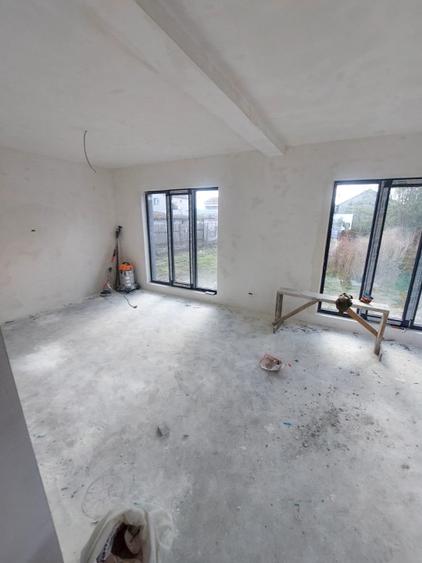 CASA CUMPANA | 178 MP CONSTRUITI | TOATE UTILITATILE |