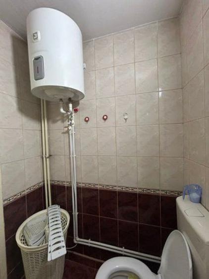 Apartament -3 camere -decomandat-Zona Rahova