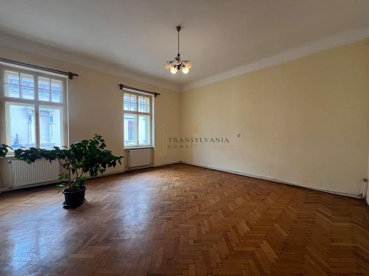 Garsonieră spațioasă de închiriat în zona ultracentrală