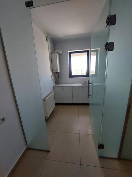 Bd. MAMAIA, spatiu BIROURI, 103 mp.