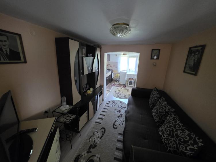 Casă renovată și Teren 2200 mp | Curtișoara, Bumbești-Jiu | Potențial Investiție