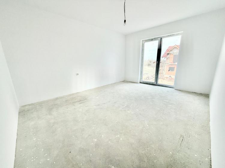 Duplex 4 Camere - 94 mp Utili - Ideal pentru Familie - Mosnita