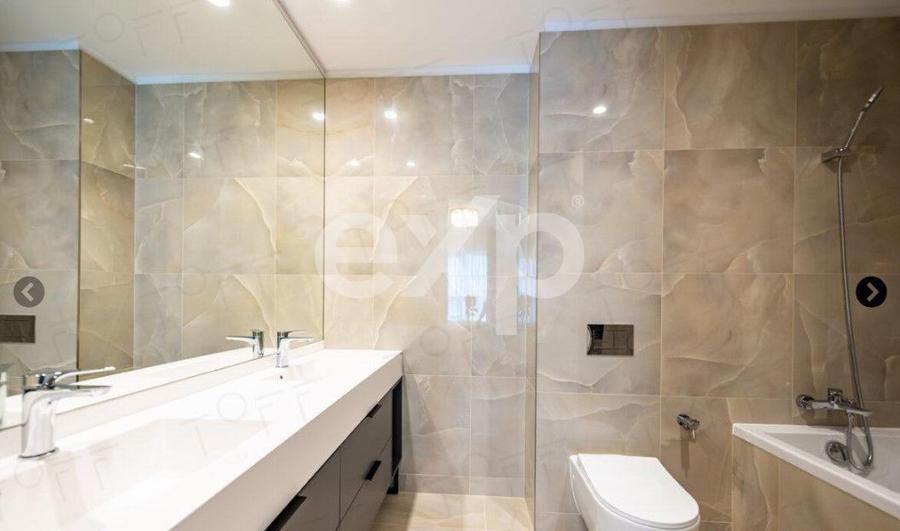 Apartament de vanzare 3 camere mobilat integral- One Verdi Park